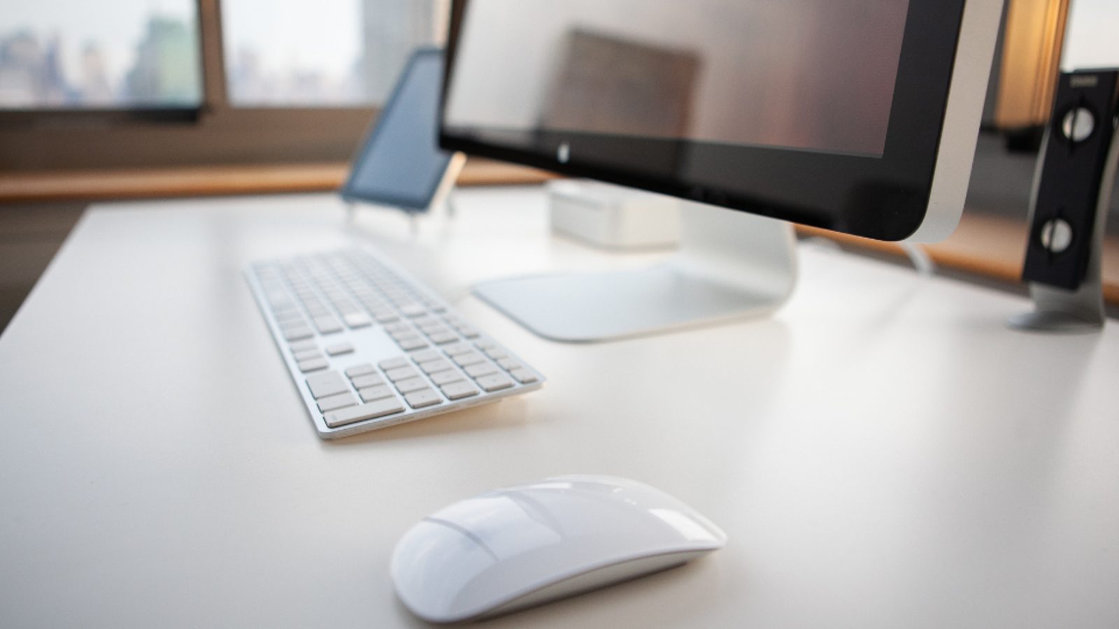 Ordinateur de bureau moderne